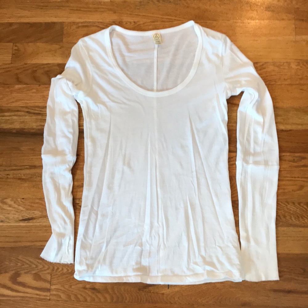 Alternative white T-shirt